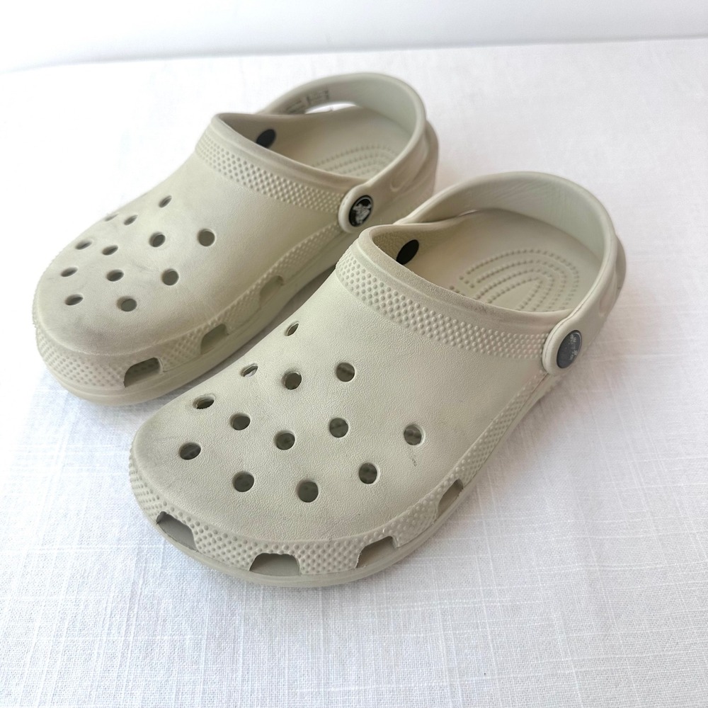 Crocs Classic Clog Kids Khaki Tan Slip On Water Shoes Size J3 206991